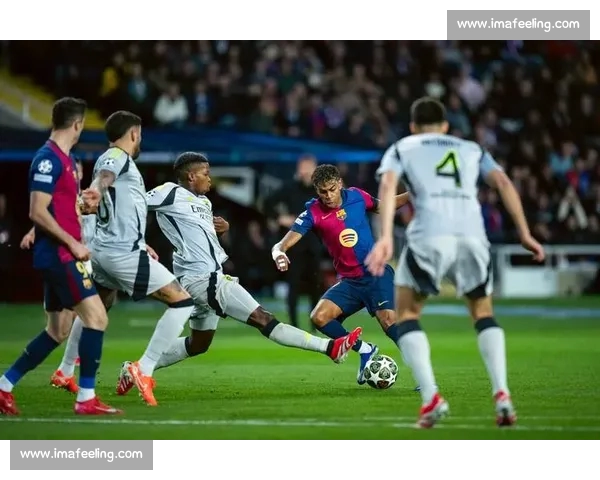 西甲联赛最新比分揭晓 巴萨皇家马德里紧咬榜首争夺战